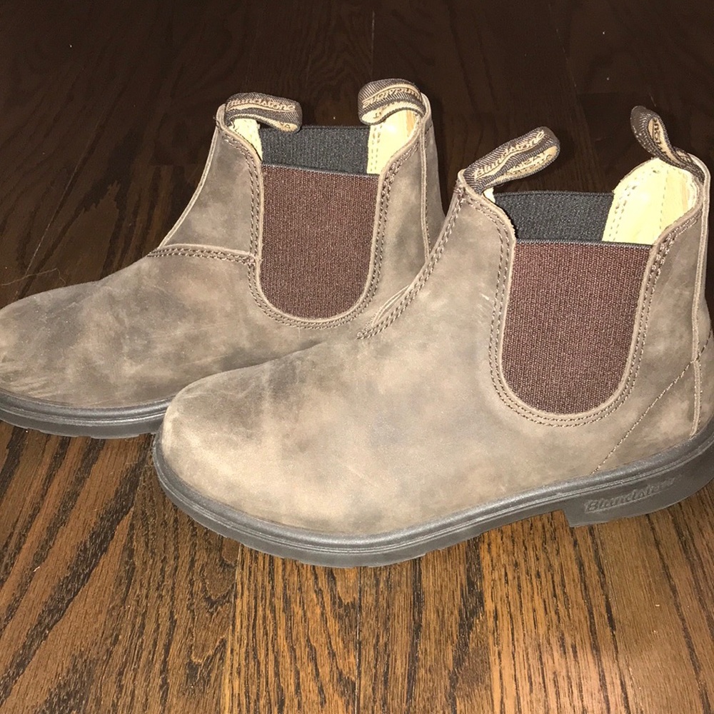 blundstones- sold